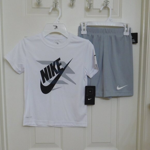 NWT 2pc Nike 3 Brand White Gray Logo Shirt & Shorts Set sz 6 - Picture 1 of 1